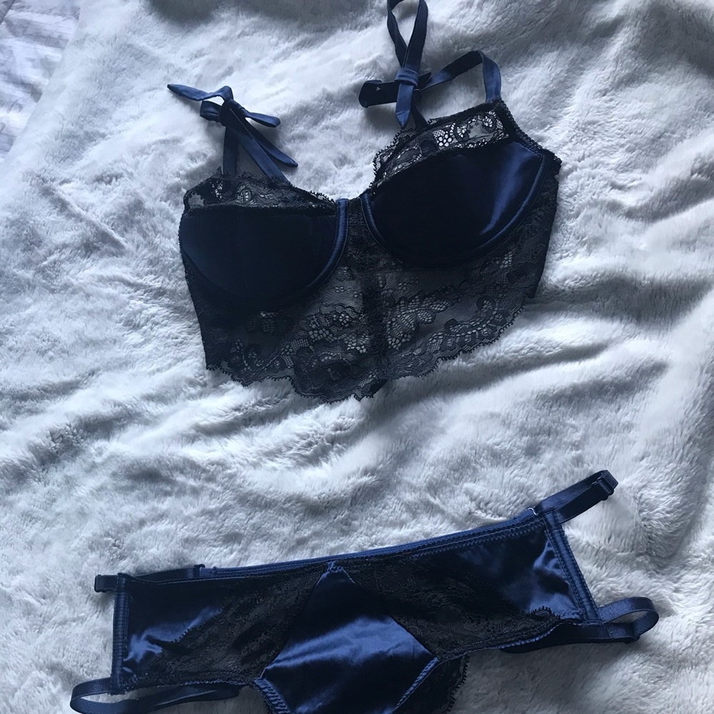 Fredericks of Hollywood sexy lingerie size medium